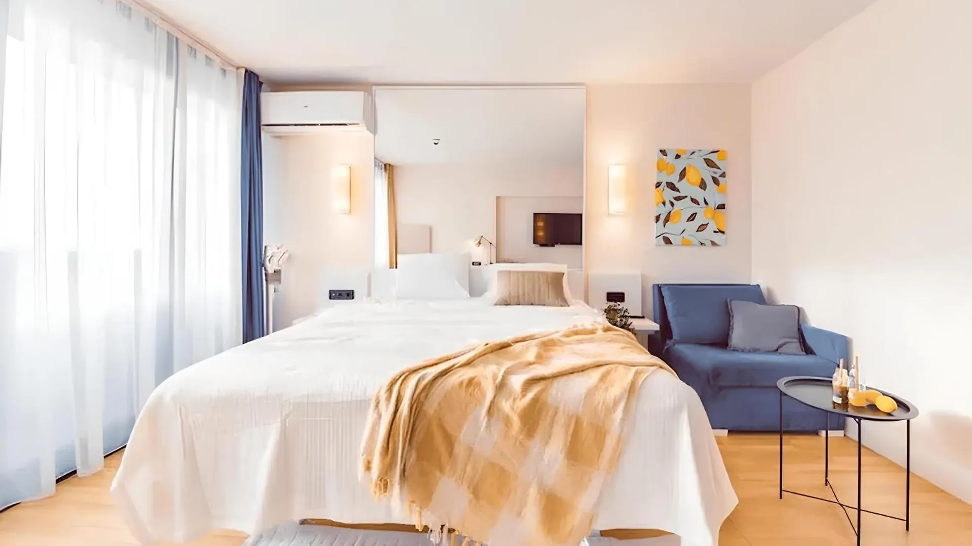 Orbi City Panorama Aparthotel バトゥーミ