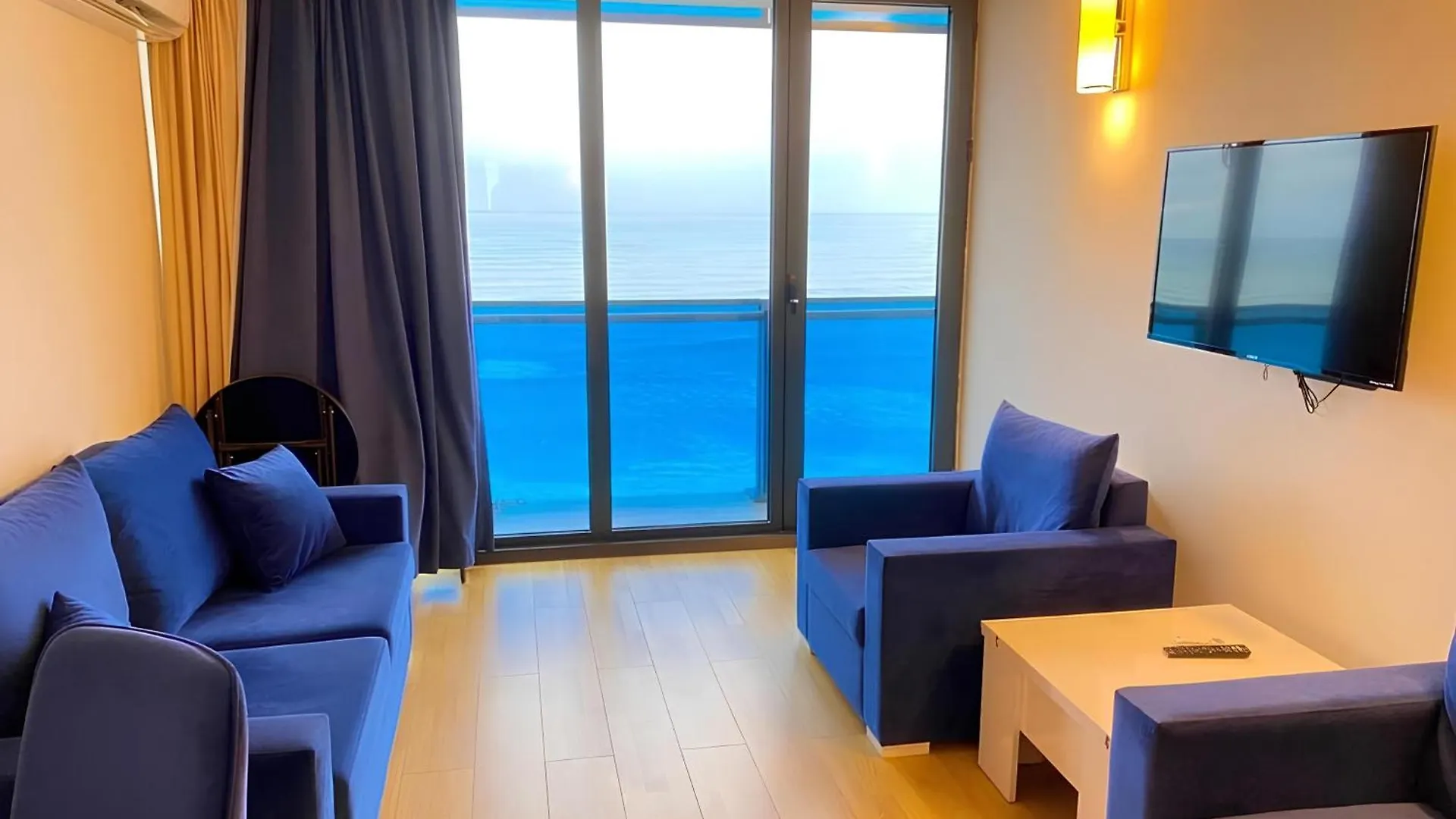 Orbi City Panorama Aparthotel Batumi Apartment